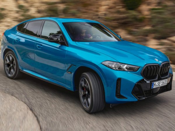 BMW-X6-4_925x520_acf_cropped