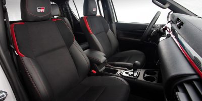 Hilux-GR_SPORT_interior