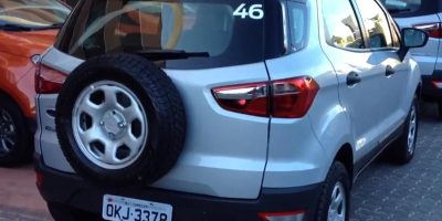 Novo-Ford-EcoSport-S-prata-2