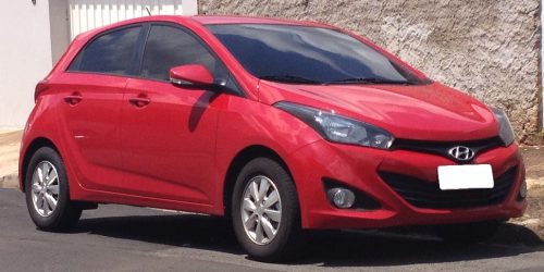 Red_hyundai_hb20